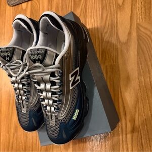 New Balance Men's 1000 Sneakers - Blue and Gray